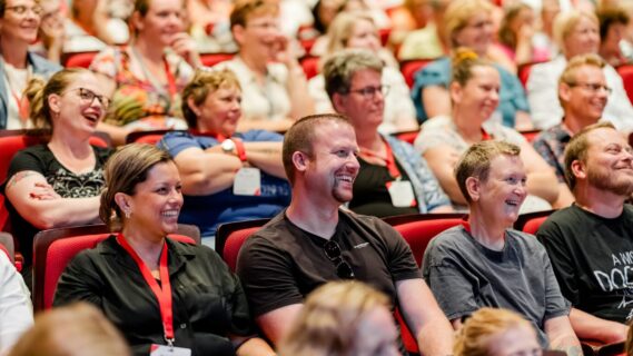Volle zaal tijdens de Nursing Experience